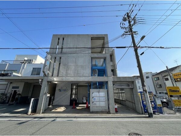 大阪市鶴見区｜塩見ビルの写真