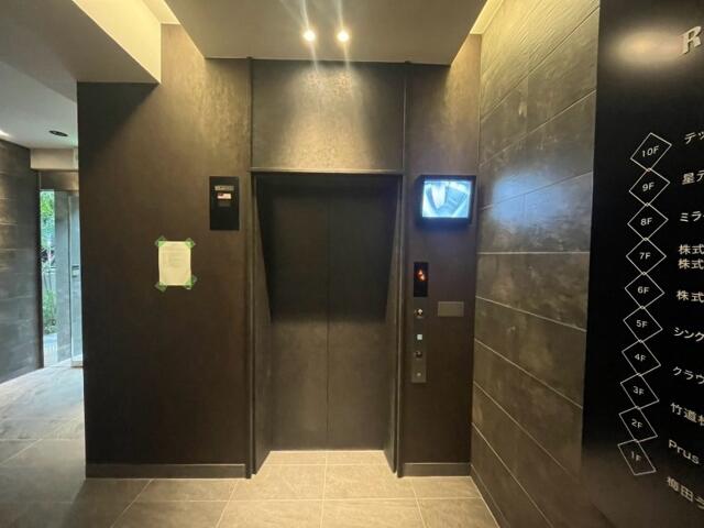 大阪市北区｜部屋番号：２階の写真