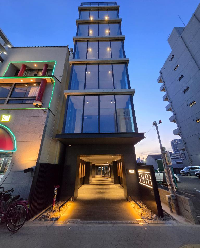 大阪市中央区｜ＥＡＲＬＳ ＴＡＮＩＭＡＣＨＩの写真