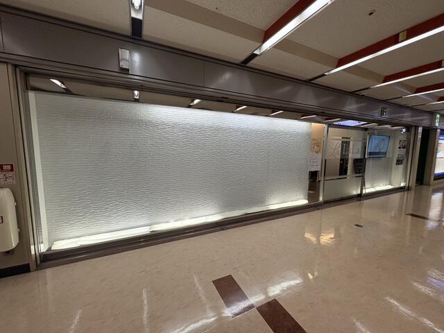 大阪市北区｜大阪駅前第４ビル(オオサカエキマエダイヨンビル) 2階35号 の写真