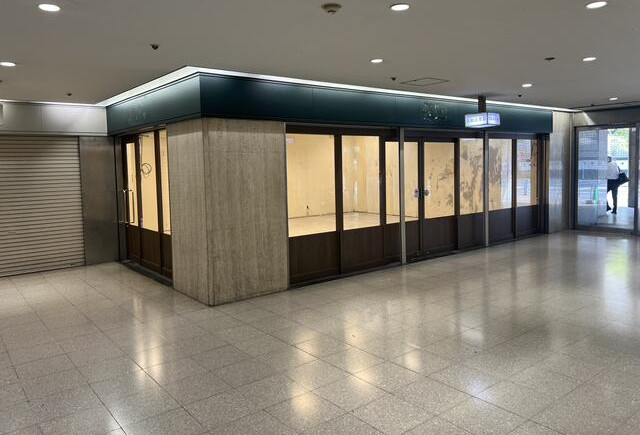 大阪市北区｜大阪駅前第２ビル 11-2の写真