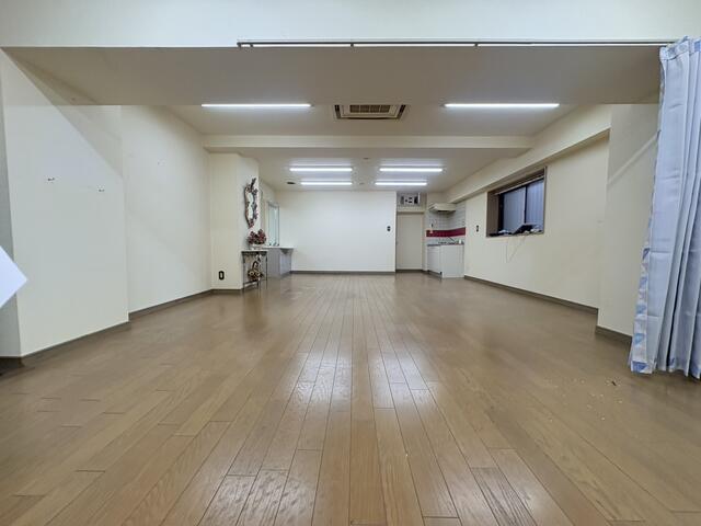 大阪市中央区｜ロイヤルコーポ鍛冶屋町(ロイヤルコーポカジヤマチ) 108-Bの写真