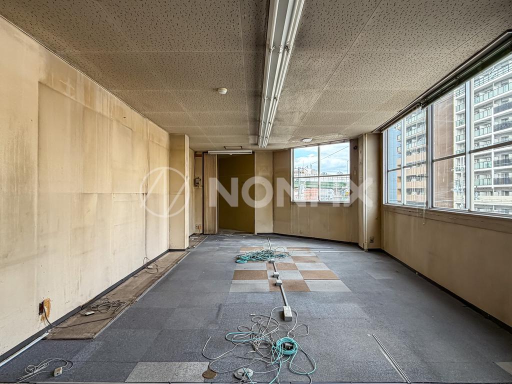 大阪市浪速区｜８Ｒ ＢＬＤ．１０【重飲食相談可能・角地・視認性抜群】 の写真